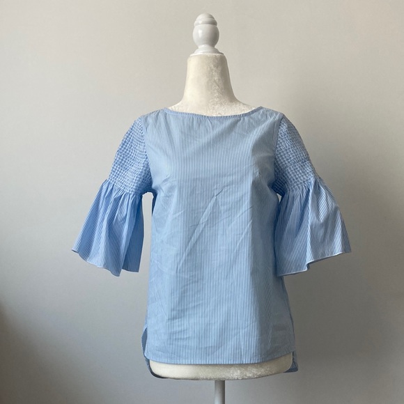 Vineyard Vines Woven Top Smocked Flu Hydrangea - Picture 1 of 7